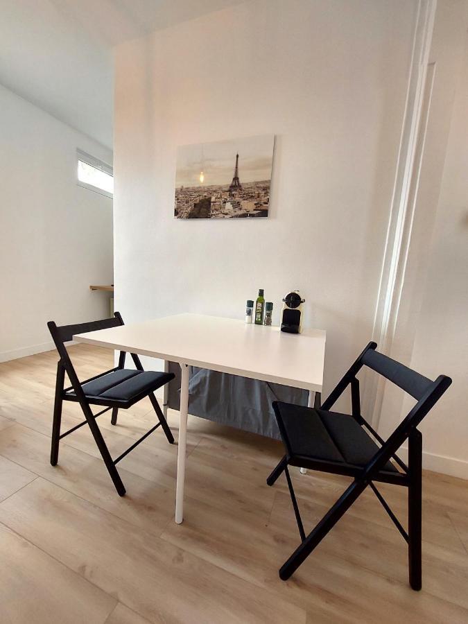 Superbe 2 Pieces Renove Et Calme Apartment Aubervilliers Ngoại thất bức ảnh